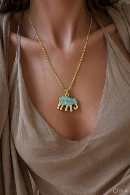 Amara Luxury designer Jadau Kundan Pendant