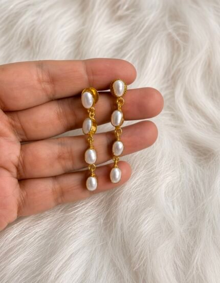 Bellucci 18 Karat Gold-plated Freshwater pearl earpieces